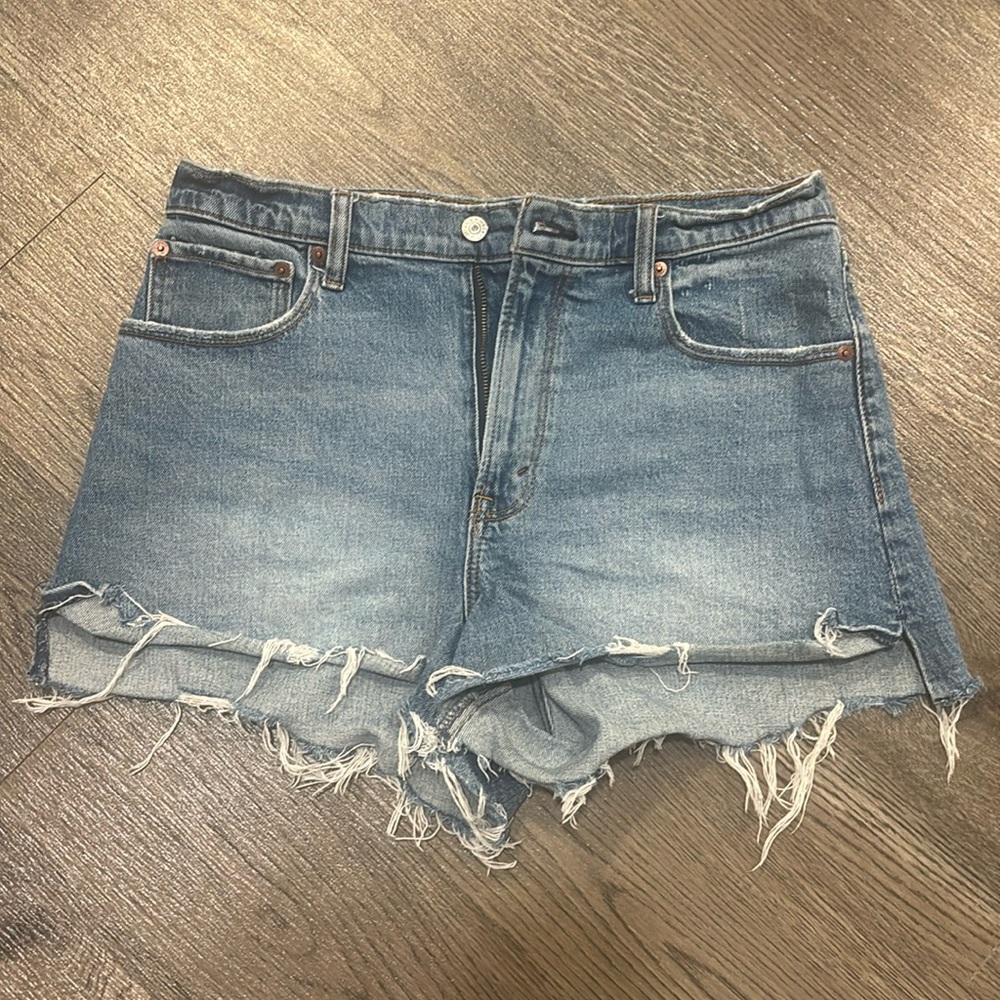 Abercrombie high rise cut off shorts